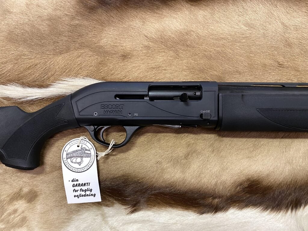 Escort PS - kal. 12/76