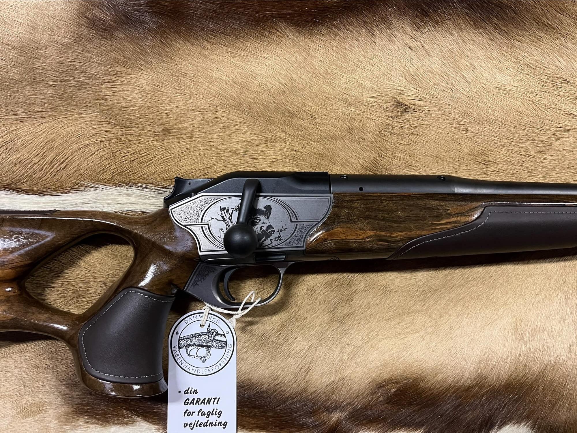 Blaser R8 Success Leather Luxus - kal. 308 Win | Maribo Jagt & Natur