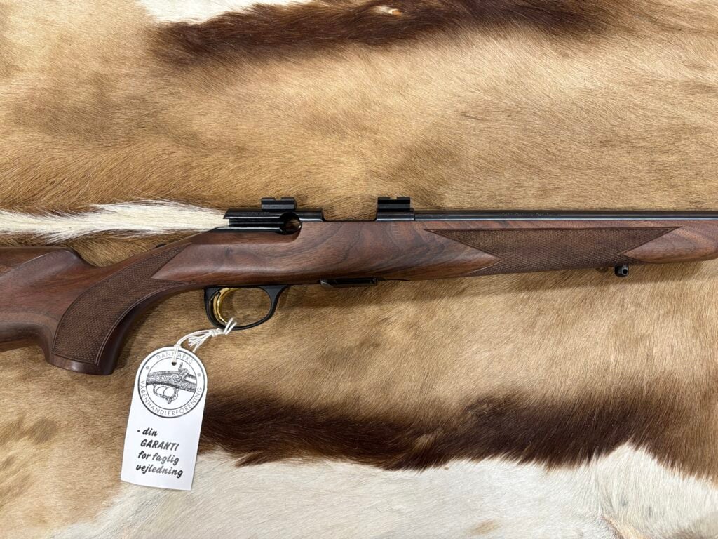 Browning T Bolt kal. 17 HMR - Aimsport Rimfire Lyddæmper