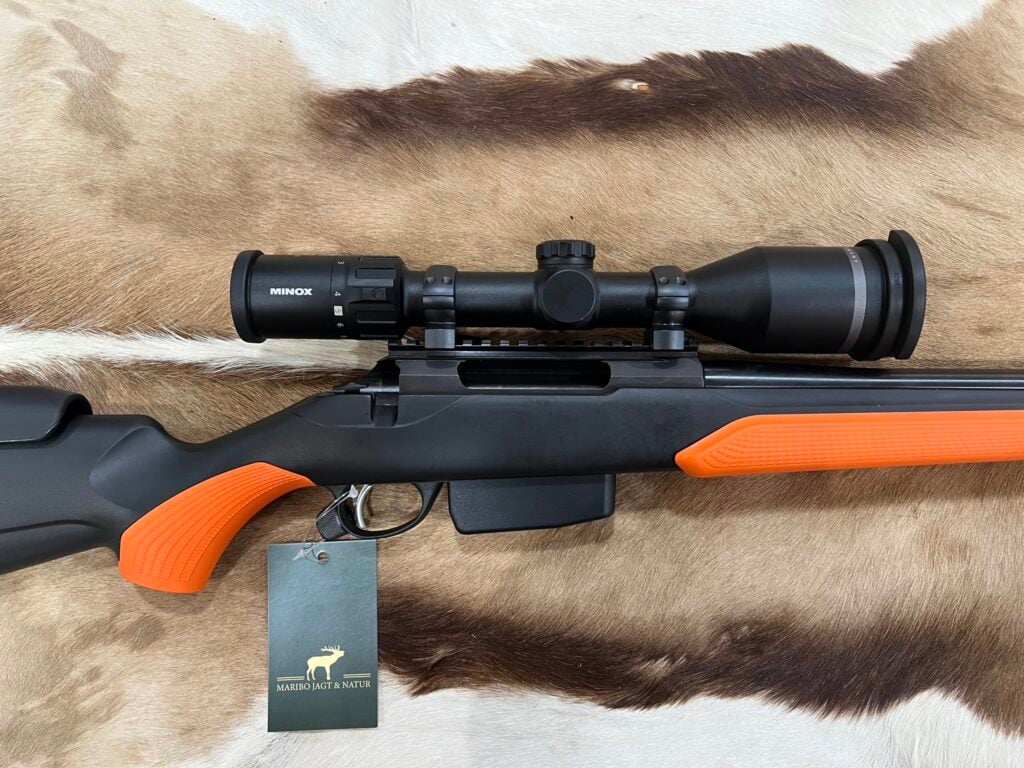 Tikka T3x Lite Adj Kal. 243 Win - Med Dæmper & Kikkert