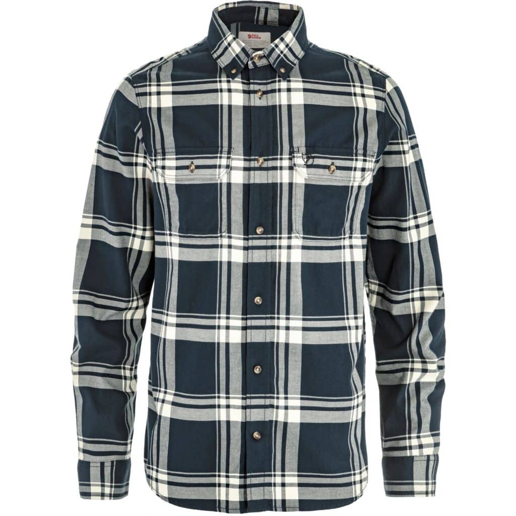 Blød og let langærmet flannelskjorte i klassisk Fjällräven-stil.