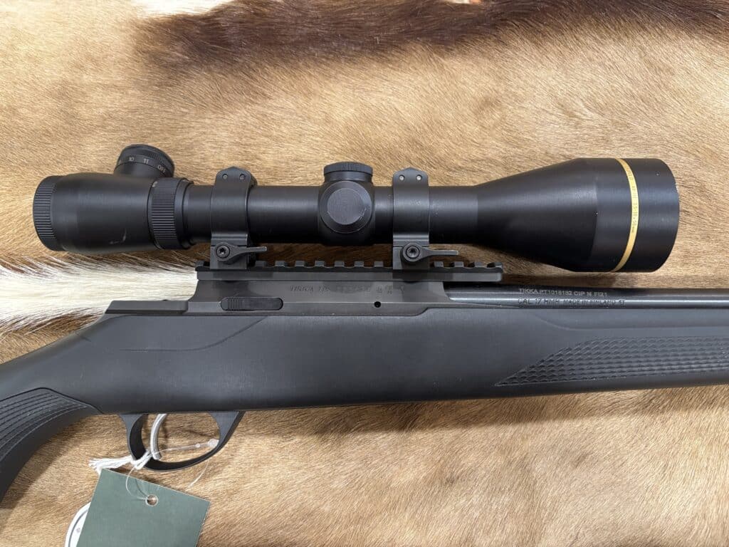 Tikka T1x LINKS Kal. 17HMR - Leupold 3,5-10x50