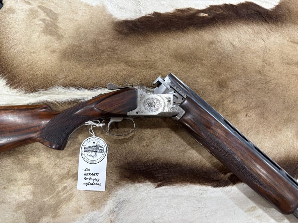 Browning B1