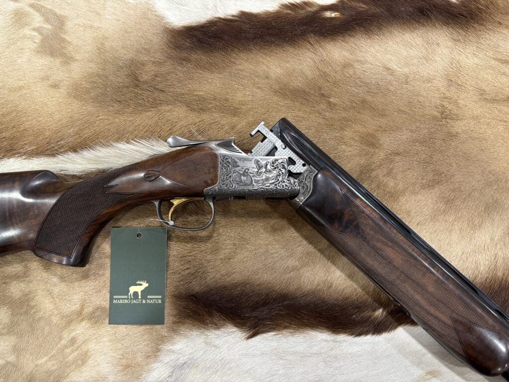 Browning 825 Game Prestige Kal. 12/76 - 76cm Løb