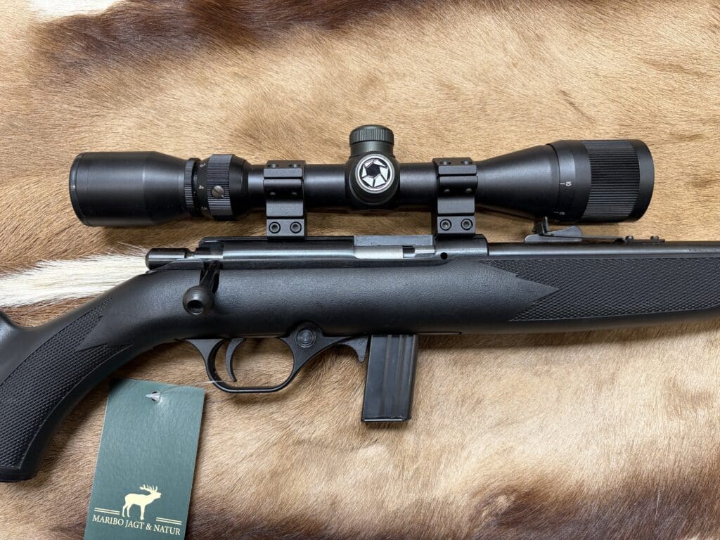 Mossberg 802 Plinkster Kal. 22lr- m. Kikkert